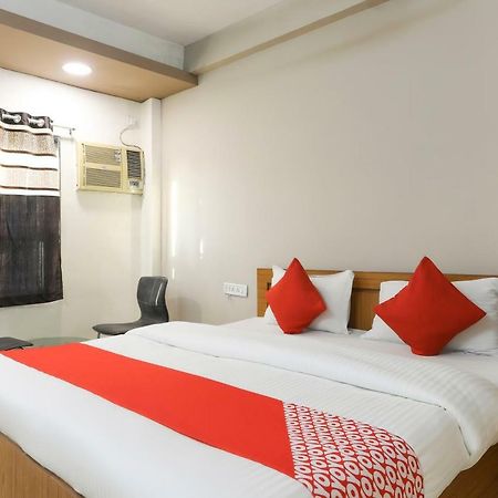 Oyo 43851 Hotel Virasat Mandu Экстерьер фото