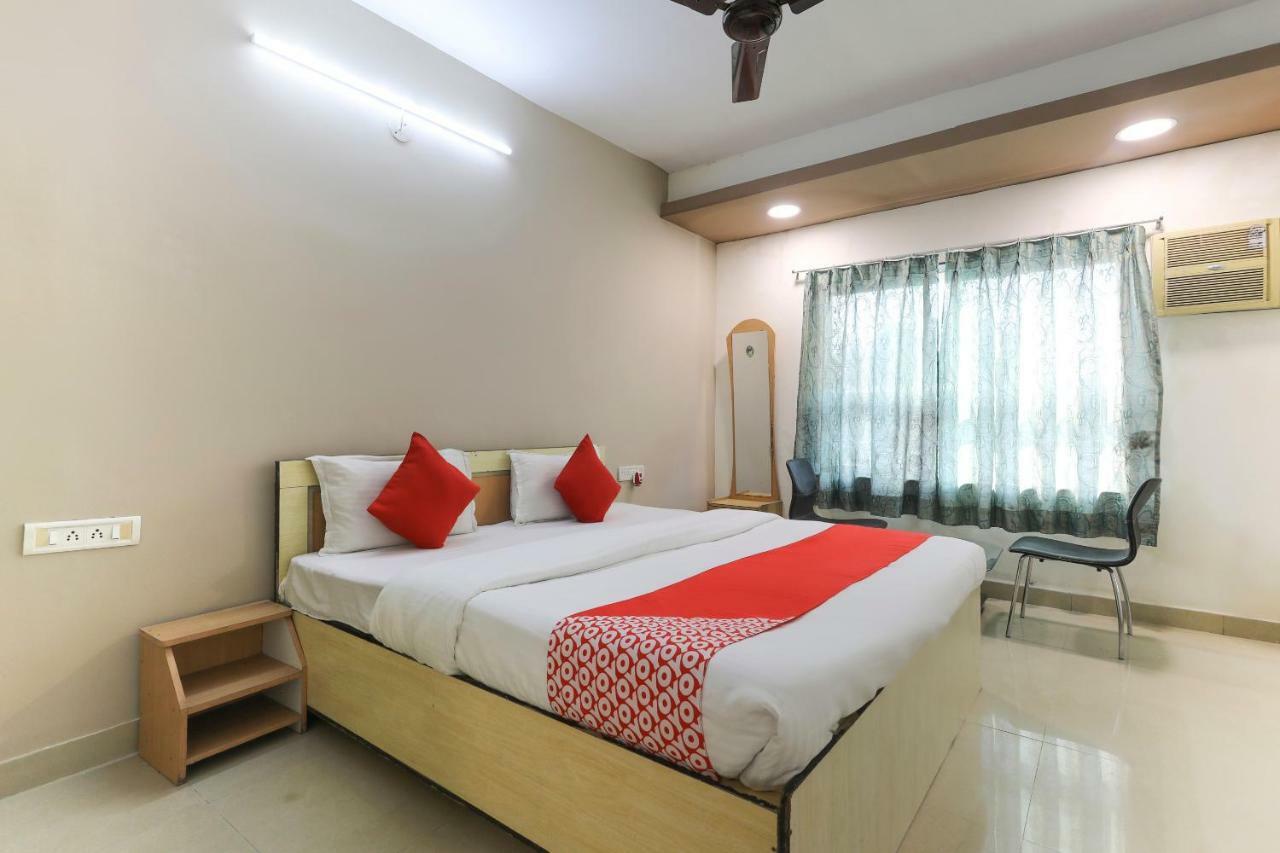 Oyo 43851 Hotel Virasat Mandu Экстерьер фото