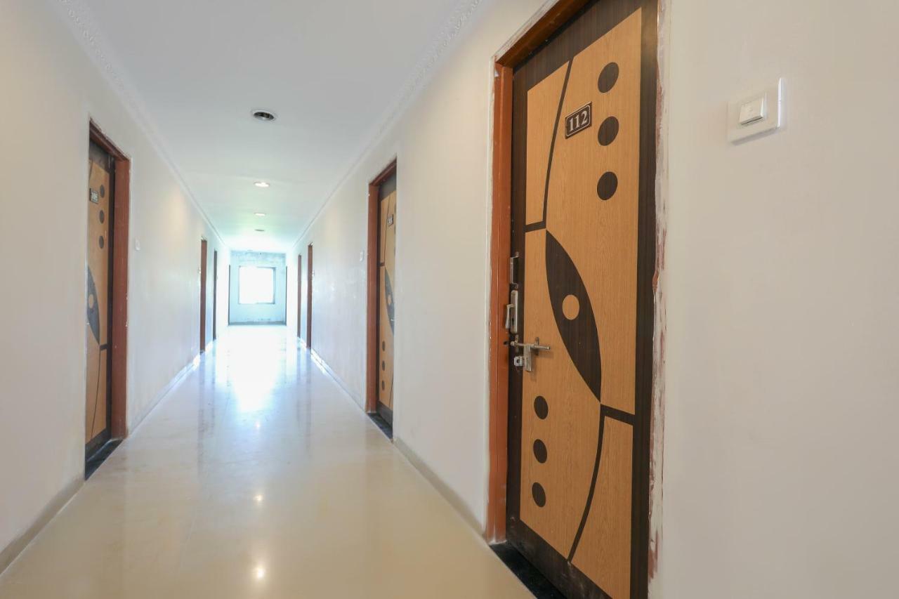 Oyo 43851 Hotel Virasat Mandu Экстерьер фото